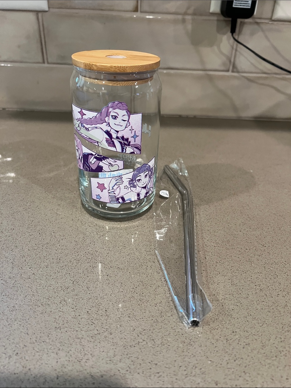 K Pop Demon Hunters Huntrix Glass Water Bottle Bamboo Lid Metal Straw NEW